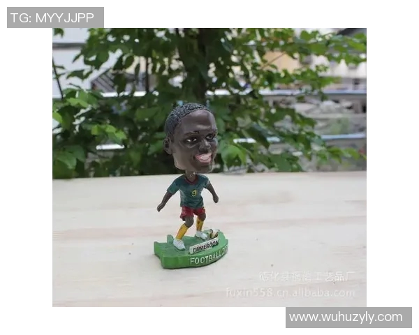 足球明星卡通大型摆件的创意设计与市场潜力分析
