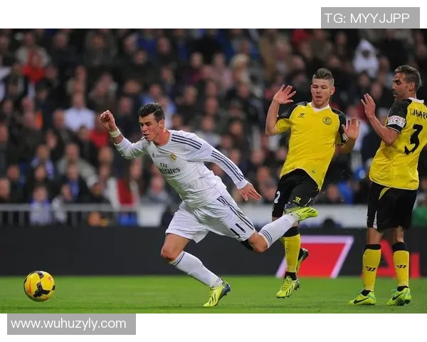 足球明星假摔精彩瞬间汇总视频盘点让你大开眼界的搞笑时刻